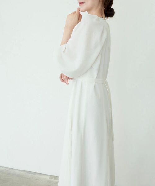 cle blatt(クレブラット)の「パフスリーブパネルドレス(ワンピース・レディース・ブラック/オフホワイト・SMALL/MEDIUM)」の14枚目の写真