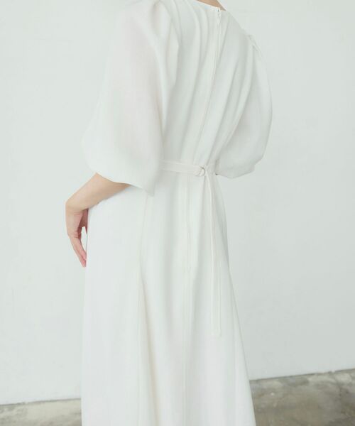 cle blatt(クレブラット)の「パフスリーブパネルドレス(ワンピース・レディース・ブラック/オフホワイト・SMALL/MEDIUM)」の15枚目の写真