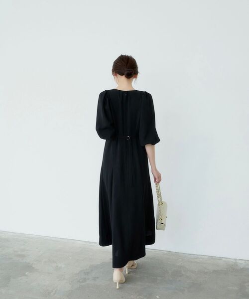cle blatt(クレブラット)の「パフスリーブパネルドレス(ワンピース・レディース・ブラック/オフホワイト・SMALL/MEDIUM)」の21枚目の写真