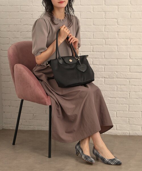 ESPERANZA(エスペランサ)の「アーモンドトゥパンプス(パンプス・レディース・ブラック系2/ゴールド系2・23.5cm/23.0cm/22.5cm/25.0cm/24.5cm/24.0cm)」の11枚目の写真