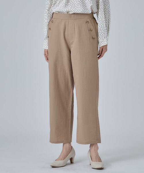 SHOO・LA・RUE(シューラルー)の「【S-LL/洗濯機可】ボタンがアクセント ストレートクロップドパンツ(その他パンツ・レディース・ブラック/ネイビー/ベージュ・04/03/02/01)」の8枚目の写真