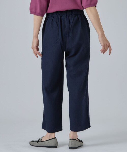 SHOO・LA・RUE(シューラルー)の「【S-LL/洗濯機可】ボタンがアクセント ストレートクロップドパンツ(その他パンツ・レディース・ブラック/ネイビー/ベージュ・04/03/02/01)」の13枚目の写真