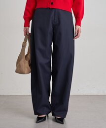 チノバレルレッグパンツ 秋服