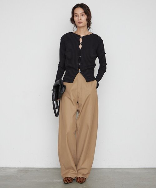 LOUNGEDRESS(ラウンジドレス)の「チノバレルレッグパンツ 秋服(その他パンツ・レディース・ベージュ・36/38)」の5枚目の写真