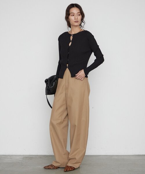 LOUNGEDRESS(ラウンジドレス)の「チノバレルレッグパンツ 秋服(その他パンツ・レディース・ベージュ・36/38)」の6枚目の写真