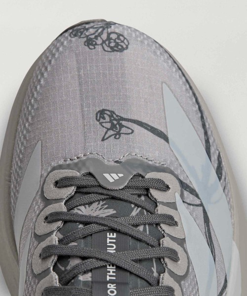 adidas(アディダス)の「アディゼロ EVO SL / Adizero EVO SL / ランニングシューズ / アディダス adidas(スニーカー・メンズ・グレー・25.0cm/24.5cm/25.5cm/29.0cm/26.0cm/28.5cm/26.5cm/27.0cm/28.0cm/27.5cm)」の10枚目の写真