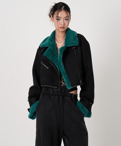 ROYAL FLASH(ロイヤルフラッシュ)の「MITSUKI/ミツキ/2WAY FAUX SHEARLING JACKET(その他アウター・レディース・ブラック/ブラウン・F)」の4枚目の写真