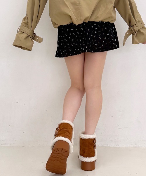 DEMETER(デメテル)の「厚底 ボリュームソール ベルト付き ボア カバーショートブーツ(ブーツ・レディース・キャメル/ダークブラウン/アイボリー・S/M/L/LL)」の13枚目の写真