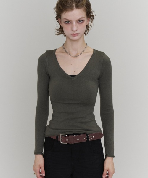 Rohwel(ローウェル)の「Basic V-Neck Knit / ベーシックVネックニット(ニット/セーター・レディース・ブラック/パープル/カーキ・FREE)」の18枚目の写真