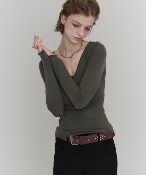 Rohwel(ローウェル)の「Basic V-Neck Knit / ベーシックVネックニット(ニット/セーター・レディース・ブラック/パープル/カーキ・FREE)」の22枚目の写真