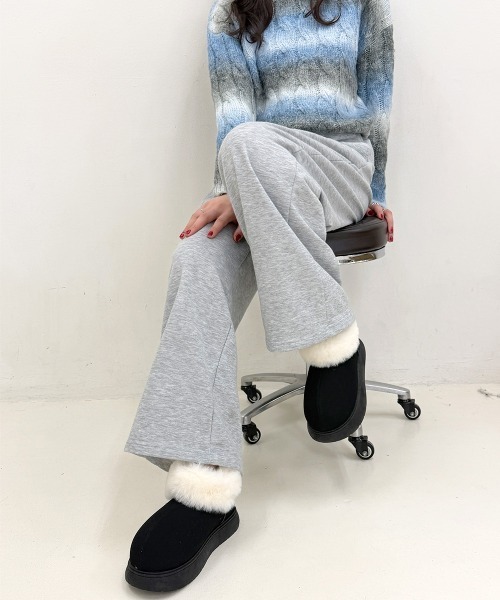 DEMETER（デメテル）の「厚底 プラットフォーム ボリュームファー ショート丈 ムートンブーツ（ブーツ・レディース・ブラック/ダークブラウン/キャメル/ベージュ・S/M/L/LL）」の17枚目の写真