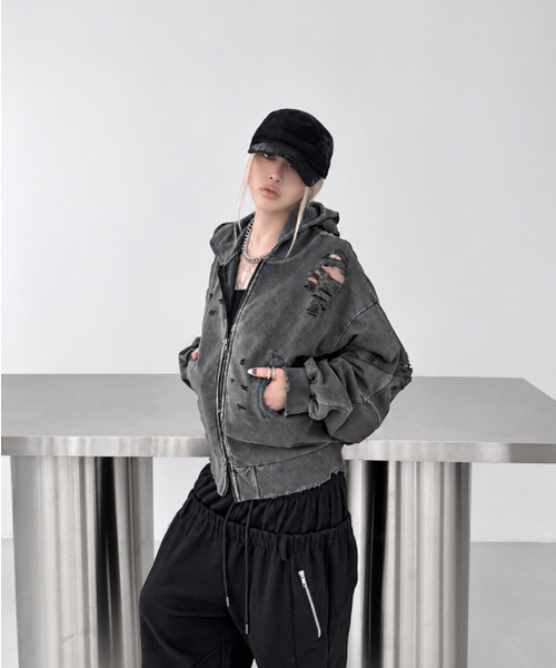 ROARINGRAD（ロアリングラド）の「W.ダメージ クロップドフーディ ジップアップ サンド（パーカー・レディース・その他・MEDIUM/LARGE）」の4枚目の写真