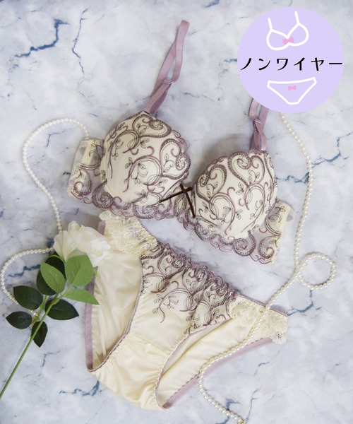 【ノンワイヤー/ラクして整う！ストレスフリーで上品なフィット感♪】上下セット/M-LL/スィートハート刺繍