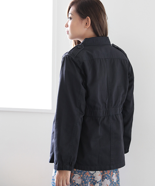 Denime(ドゥニーム)の「MILITARY JKT/ミリタリージャケット(ミリタリージャケット・レディース・カーキ/ブラック/ベージュ・X-SMALL/SMALL)」の11枚目の写真