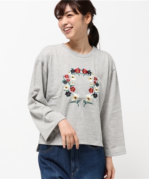 SpRay（スプレイ）の「【新色入荷】花刺繍スウェット（スウェット・レディース・ネイビー/ブラック/ワイン/オフホワイト/グレー/ブルー/ピンク/カーキ・FREE）」の19枚目の写真