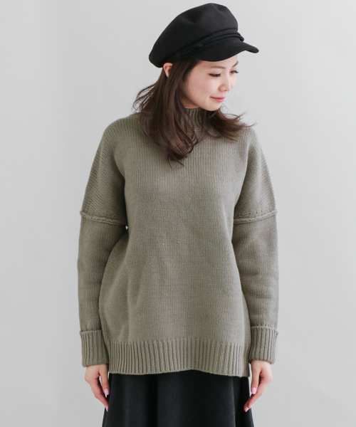 URBAN RESEARCH Sonny Label（アーバンリサーチサニーレーベル）の「Sonny Label ラムウールオーバーニットプルオーバー（ニット/セーター・レディース・ブラウン/ライトカーキ/オフホワイト/グレー・FREE）」の8枚目の写真