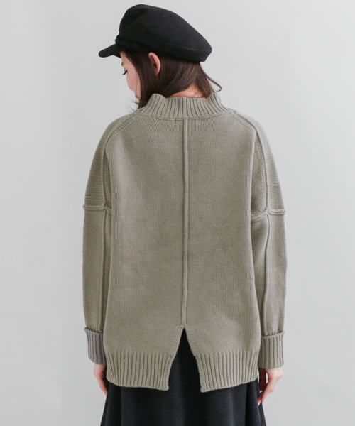 URBAN RESEARCH Sonny Label（アーバンリサーチサニーレーベル）の「Sonny Label ラムウールオーバーニットプルオーバー（ニット/セーター・レディース・ブラウン/ライトカーキ/オフホワイト/グレー・FREE）」の20枚目の写真