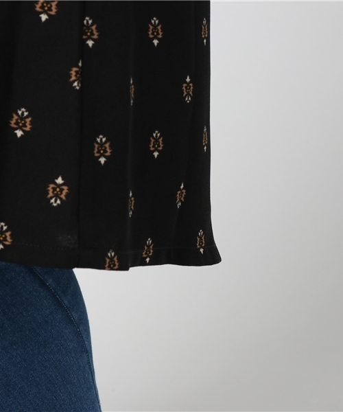 VENCEEXCHANGE（ヴァンスエクスチェンジ）の「小紋柄ガウンシャツ                   （ワンピース・レディース・オフホワイト/ブラック・MEDIUM）」の8枚目の写真