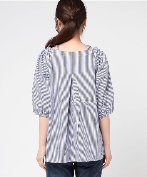 POU DOU DOU（プードゥドゥ）の「オフショルダーフロント刺繍半袖ブラウス（シャツ/ブラウス・レディース・オフホワイト/ピンク/キャメル/ブルー・3）」の8枚目の写真