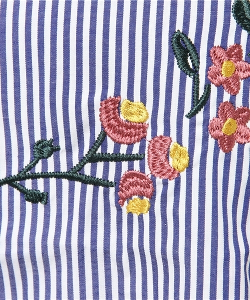 POU DOU DOU（プードゥドゥ）の「オフショルダーフロント刺繍半袖ブラウス（シャツ/ブラウス・レディース・オフホワイト/ピンク/キャメル/ブルー・3）」の12枚目の写真