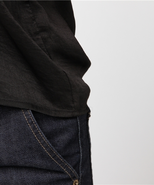 one after another NICE CLAUP（ワンアフターアナザーナイスクラップ）の「前後２ＷＡＹサテンシャツ（シャツ/ブラウス・レディース・ブラック/アイボリー/ブルー系その他/レンガ・FREE）」の11枚目の写真