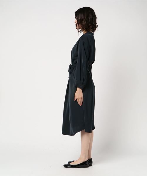 laboratory work（ラボラトリーワーク）の「ベルテッドとろみワンピース（ワンピース・レディース・ネイビー/グレー・MEDIUM）」の3枚目の写真