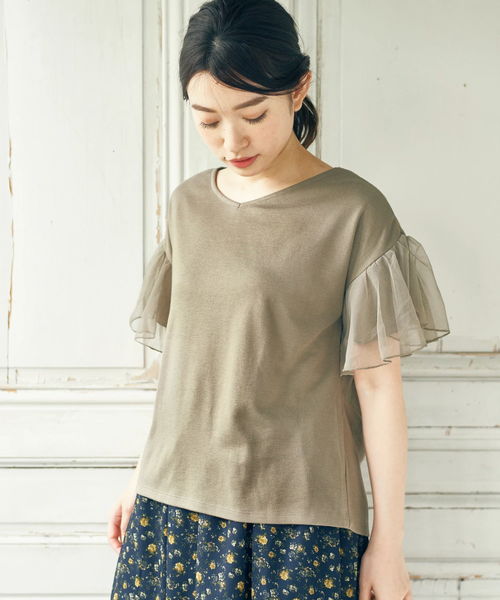 earth music&ecology（アースミュージックアンドエコロジー）の「・フレアスリーブプルオーバー（Tシャツ/カットソー・レディース・ダークグリーン/グレー系その他/ブラック/ベージュ系その他・FREE）」の4枚目の写真