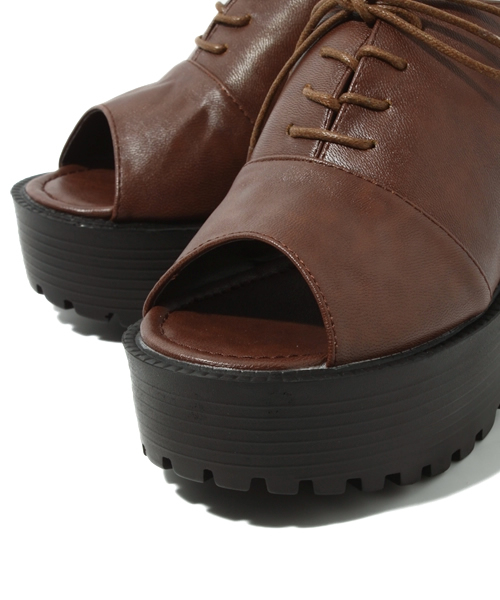 WEGO（ウィゴー）の「WEGO/厚底レースアップサンダル（サンダル・レディース・ブラック/ブラウン・23.5/24.5）」の7枚目の写真