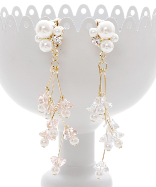 PourVous（プールヴー）の「クリスタル小枝イヤリング 同窓会 結婚式 オケージョン 二次会（イヤリング・レディース・ホワイト/ピンク・FREE）」の6枚目の写真