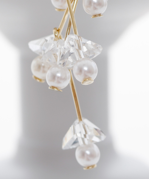 PourVous（プールヴー）の「クリスタル小枝イヤリング 同窓会 結婚式 オケージョン 二次会（イヤリング・レディース・ホワイト/ピンク・FREE）」の8枚目の写真