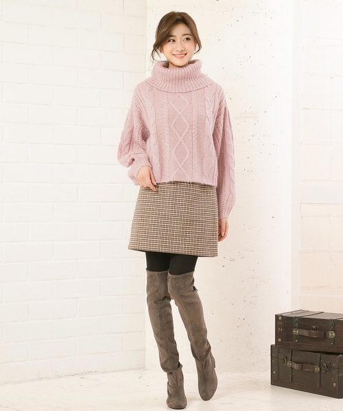 KOBE LETTUCE（コウベレタス）の「バルーンスリーブケーブル編みオフタートルニットトップス（ニット/セーター・レディース・チャコールグレー/ブラウン/グレー/ピンク/ブルー/アイボリー・FREE）」の12枚目の写真
