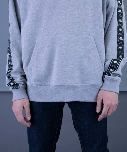 Kappa（カッパ）の「【Kappa/カッパ】別注ビッグシルエット 袖テープ プルオーバーパーカー（パーカー・メンズ・ホワイト/ブラック/ベージュ/オレンジ/杢グレー・FREE）」の9枚目の写真