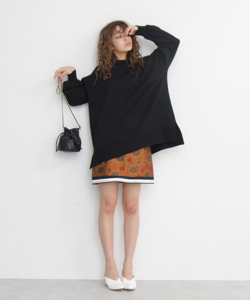 FREE'S MART（フリーズマート）の「◆ビッグシルエットチュニックスウェット（スウェット・レディース・ブラック/ベージュ/パープル・FREE）」の8枚目の写真