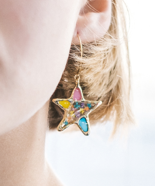 rehacer（レアセル）の「rehacer Stained glass Star Hook Earrings Made in Japan / ステンドグラス スター フックイヤリング