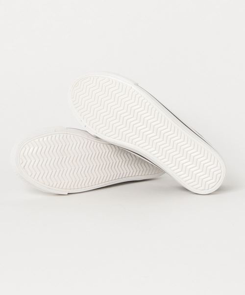 WEGO（ウィゴー）の「WEGO/キャンバスローカットスニーカー（スニーカー・レディース・ブラック/ブラウン/パープル/レッド/ピンク/ホワイト/ブラック系その他/その他1/グレー/ベージュ/その他2/レッド系その他/パープル系その他/カーキ・LARGE/SMALL/MEDIUM）」の19枚目の写真