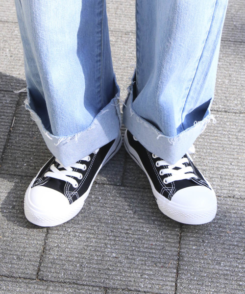 WEGO（ウィゴー）の「WEGO/キャンバスローカットスニーカー（スニーカー・レディース・ブラック/ブラウン/パープル/レッド/ピンク/ホワイト/ブラック系その他/その他1/グレー/ベージュ/その他2/レッド系その他/パープル系その他/カーキ・LARGE/SMALL/MEDIUM）」の21枚目の写真