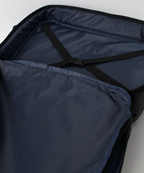 THE SUIT COMPANY(ザ・スーツカンパニー)の「【撥水】Breathatec×TPUコンビ 3WAYブリーフケース(ビジネスバッグ・メンズ・ブラック/ネイビー・FREE)」の3枚目の写真