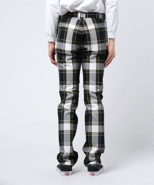 JOHN LAWRENCE SULLIVAN（ジョンローレンスサリバン）の「CHECKED COTTON 5POCKET PANTS（その他パンツ・メンズ・ブラック/レッド・48/50/44/46）」の3枚目の写真