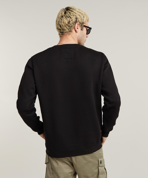 G-STAR(ジースター)の「PREMIUM CORE SWEATER/ベーシックワンポイントロゴスウェット/トレーナー(スウェット・メンズ・ダークネイビー/ダークブラック・SMALL/LARGE/X-LARGE/MEDIUM/X-SMALL/XX-LARGE)」の3枚目の写真
