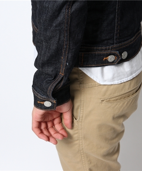 WEGO（ウィゴー）の「WEGO/ジャパンファブリックデニムジャケット（デニムジャケット・メンズ・インディゴブルー/ダークインディゴブルー・MEDIUM/LARGE）」の4枚目の写真