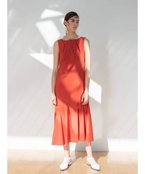 UN3D.（アンスリード）の「タックネックワンピース（ワンピース）」 - WEAR