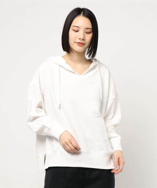 AMERICAN HOLIC（アメリカンホリック）の「Vネックフード付きBIG裏毛プルオーバー＊（Tシャツ/カットソー・レディース・チャコールグレー/カーキ/アイボリー/オフホワイト/グレー系その他・FREE）」の8枚目の写真