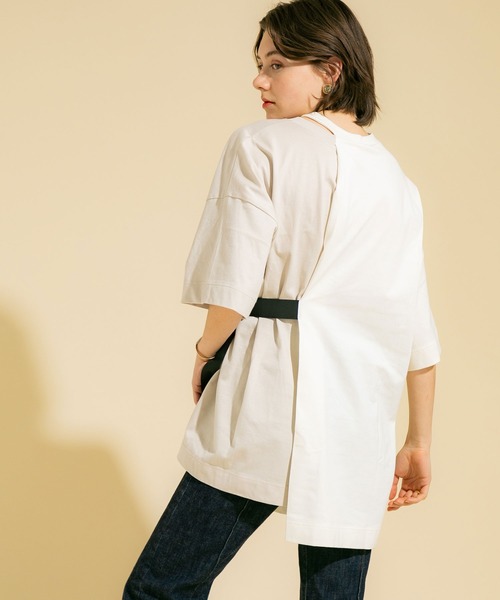 UNITED TOKYO（ユナイテッドトウキョウ）の「バイカラービッグ 半袖 オーバー Tシャツ（Tシャツ/カットソー・レディース・ライトベージュ/オフホワイト/ブラック/カーキ・0）」の10枚目の写真