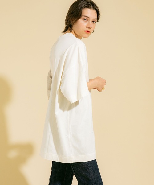 UNITED TOKYO（ユナイテッドトウキョウ）の「バイカラービッグ 半袖 オーバー Tシャツ（Tシャツ/カットソー・レディース・ライトベージュ/オフホワイト/ブラック/カーキ・0）」の12枚目の写真