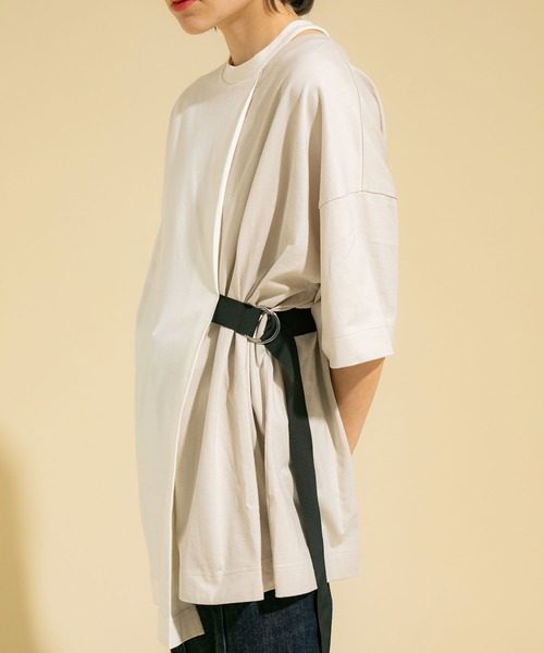 UNITED TOKYO（ユナイテッドトウキョウ）の「バイカラービッグ 半袖 オーバー Tシャツ（Tシャツ/カットソー・レディース・ライトベージュ/オフホワイト/ブラック/カーキ・0）」の14枚目の写真