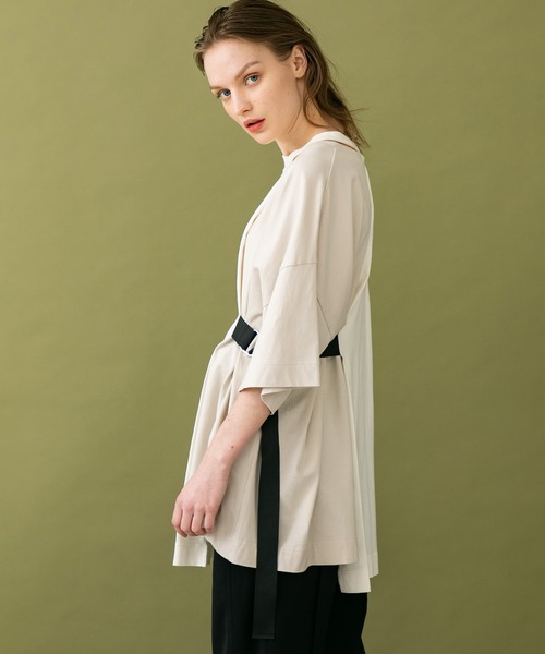 UNITED TOKYO（ユナイテッドトウキョウ）の「バイカラービッグ 半袖 オーバー Tシャツ（Tシャツ/カットソー・レディース・ライトベージュ/オフホワイト/ブラック/カーキ・0）」の21枚目の写真