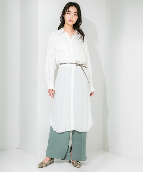 STUDIOUS（ステュディオス）の「【STUDIOUS】ビジューツイルベルテッドシャツワンピース（ワンピース・レディース・ホワイト/カーキ・FREE）」の3枚目の写真