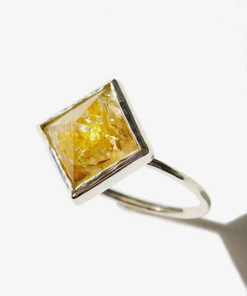 rehacer（レアセル）の「rehacer : ×VISCERAL Flower Studs Ring Made in Japan / × ヴィセラル コラボ フラワー スタッズ リング メイドインジャパン（リング・メンズ・レッド/イエロー/ブルー/マルチ・11号/13号/15号）」の3枚目の写真