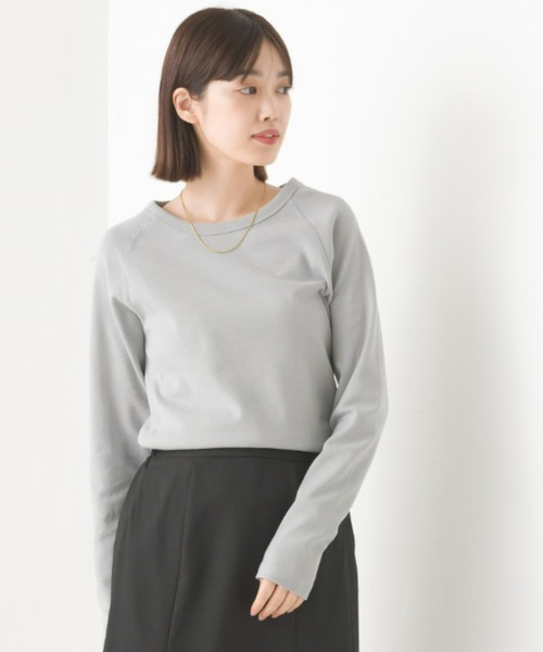 OMNES（オムネス）の「ストレッチジャガード　クルーネック長袖Tシャツ（Tシャツ/カットソー・レディース・ブラック/ホワイト/グレー/ネイビー/チャコールグレー/ベージュ/ホワイト系その他/ブラウン/ブルーグレー/ホワイト系その他2/ブラック系その他/ブルー/スモークグレー/ホワイト系その他3・SMALL/MEDIUM/LARGE/X-LARGE）」の9枚目の写真