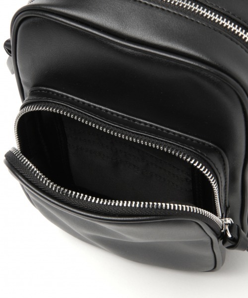 GLOBAL WORK（グローバルワーク）の「タテガタスクエアショルダー/893364（ショルダーバッグ・レディース・ライトグレー/ホワイト系その他3/ブラック・FREE）」の4枚目の写真